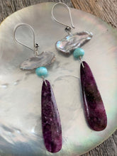 Load image into Gallery viewer, Tropical Trance Earrings